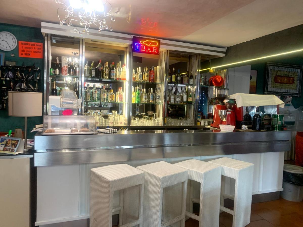 Hotel Emanuela Rimini Zewnętrze zdjęcie